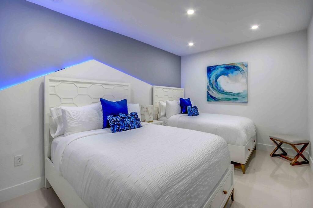 Beautiful house + heated pool/17 guest,básquetball Cutler Bay Exterior foto