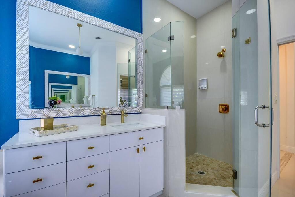 Beautiful house + heated pool/17 guest,básquetball Cutler Bay Exterior foto