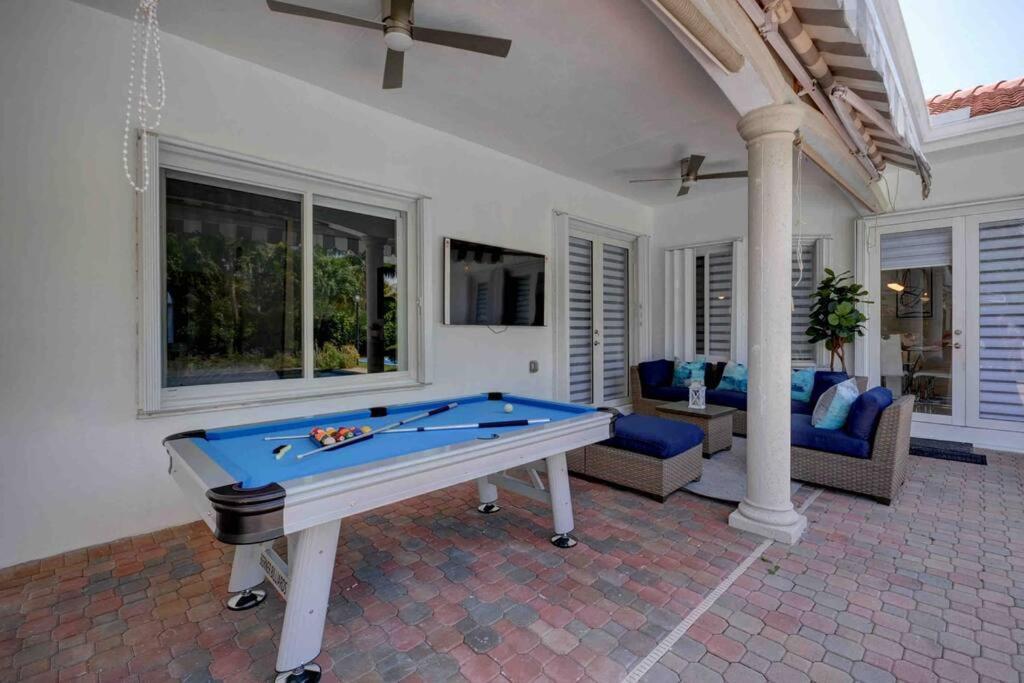 Beautiful house + heated pool/17 guest,básquetball Cutler Bay Exterior foto